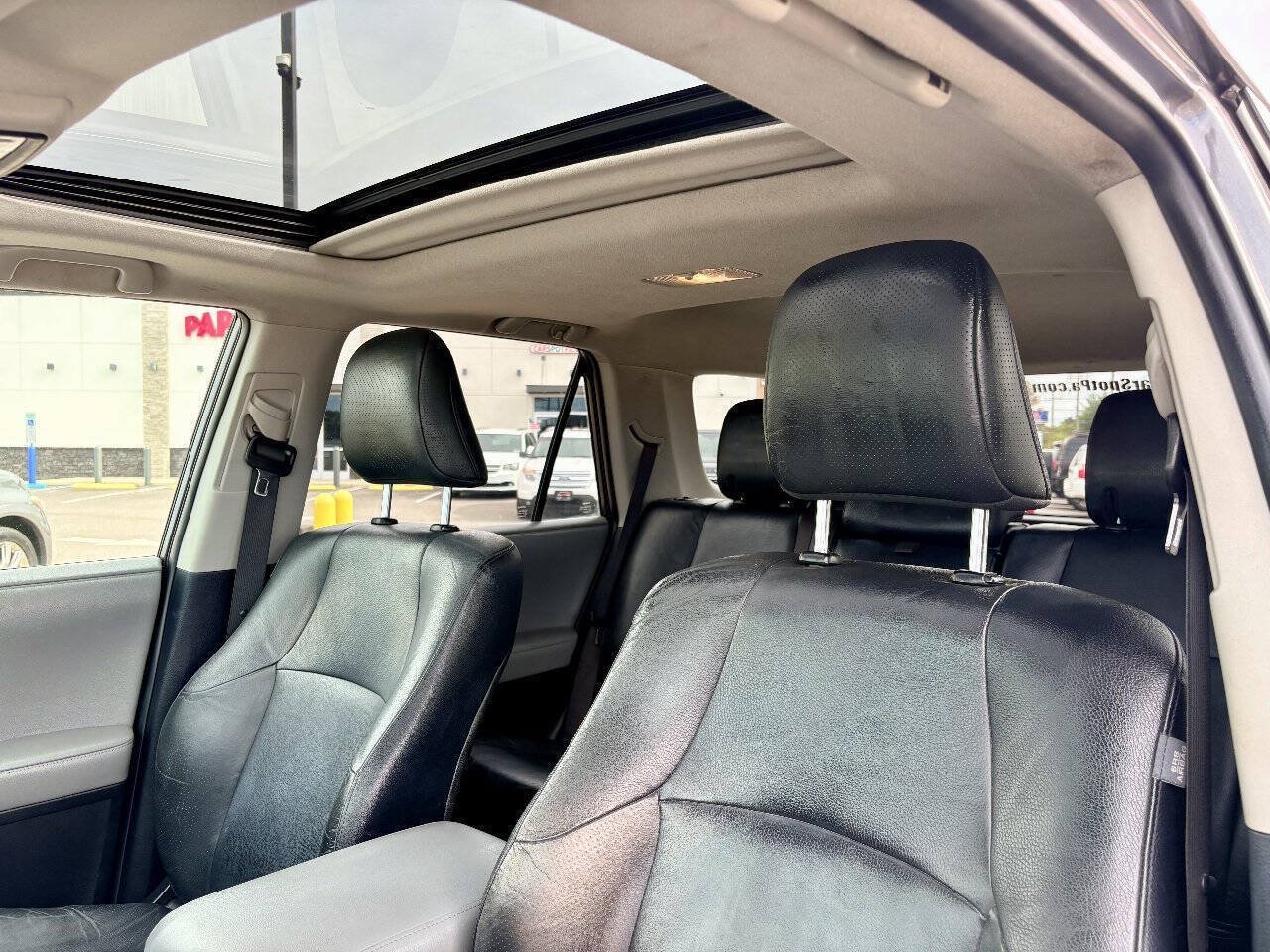 Used 2011 Toyota 4Runner SR5 w/ Premium Pkg w/Leather AWD/4WD image 11