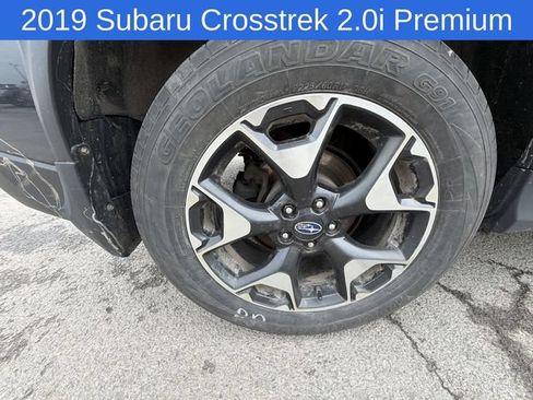 Used 2019 Subaru Crosstrek 2.0i Premium AWD/4WD image 9