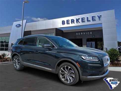 Used 2022 Lincoln Nautilus Reserve w/ Equipment Group 201A image 1