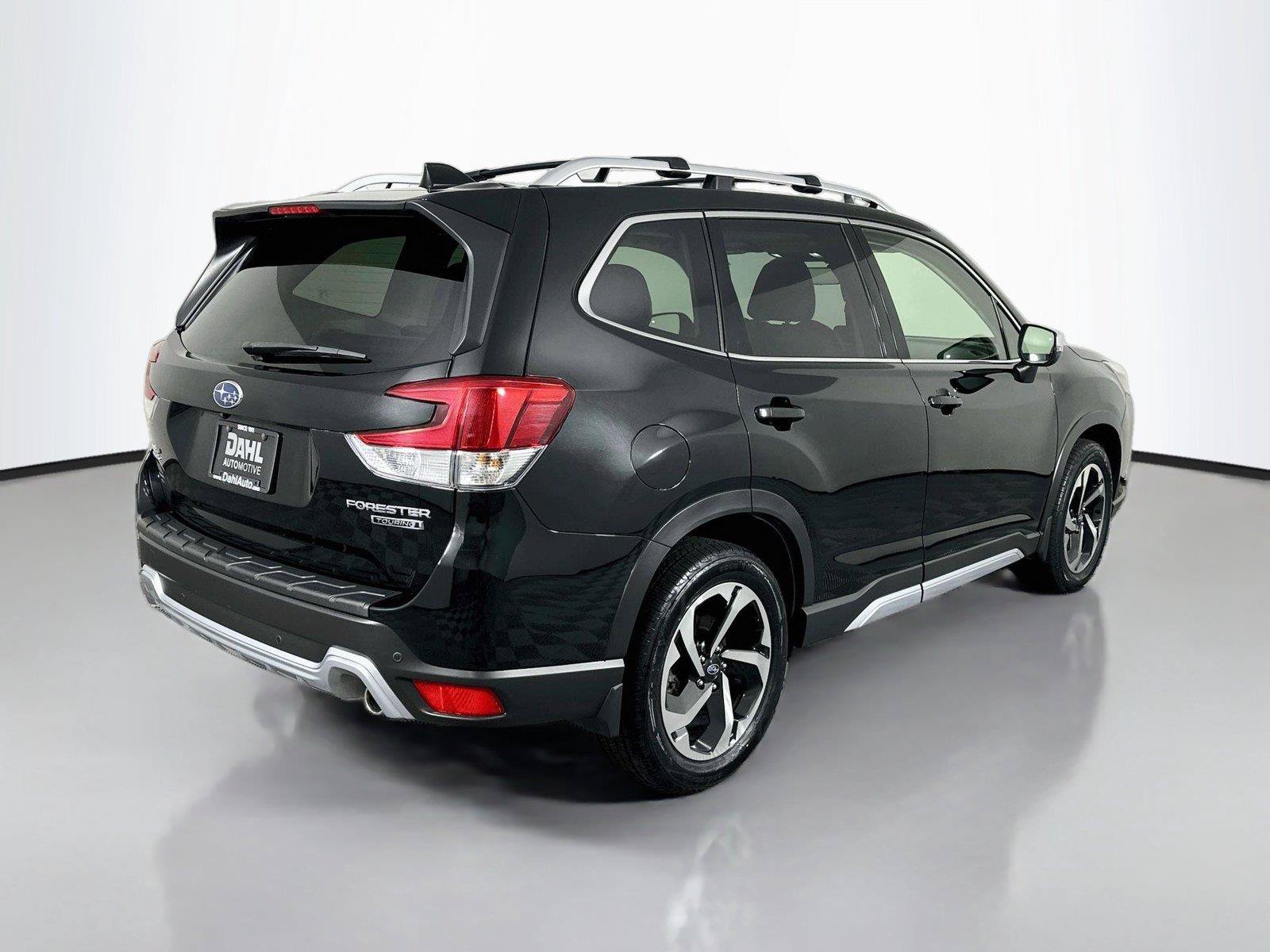 Used 2024 Subaru Forester Touring AWD/4WD image 13