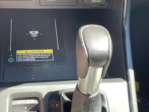 Used 2024 Honda CR-V EX-L image 30