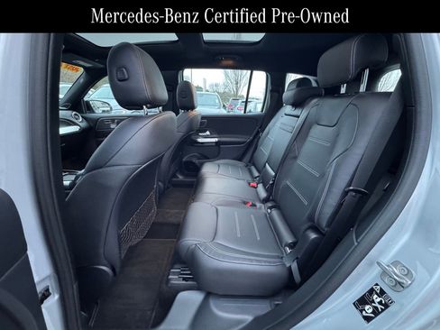 Used 2024 Mercedes-Benz GLB 35 AMG 4MATIC image 10