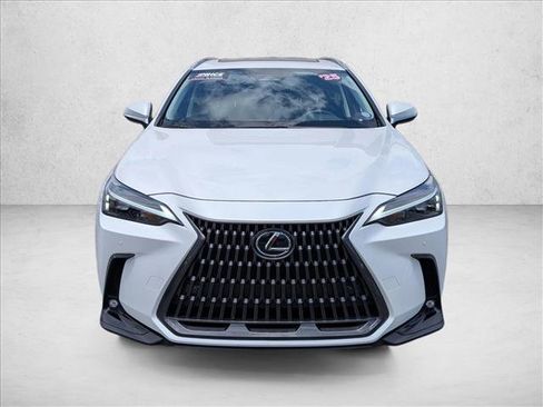 Used 2025 Lexus NX 250 FWD w/ Premium Package image 2