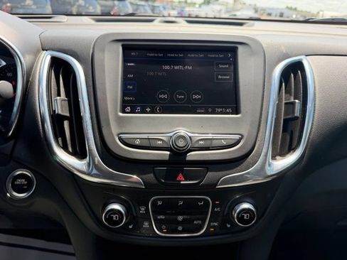 Used 2020 Chevrolet Equinox LT w/ Driver Convenience Package AWD/4WD image 15