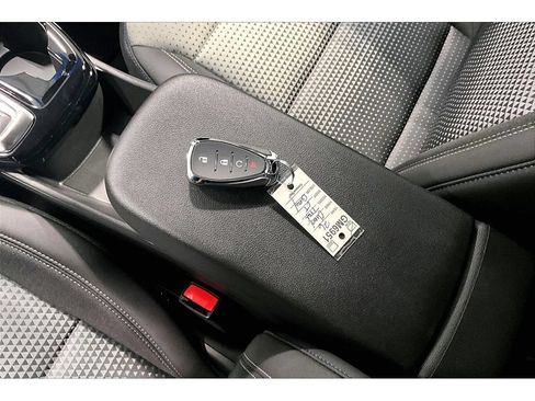 New 2026 Chevrolet Trax LT w/ LT Convenience Package FWD image 57