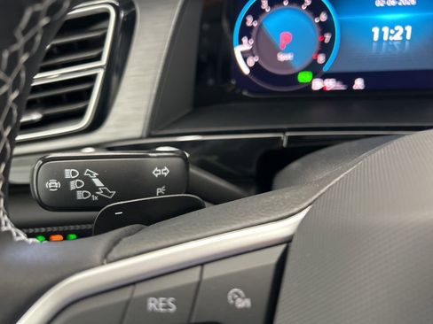 New 2026 Volkswagen Atlas Cross Sport SE AWD/4WD image 15