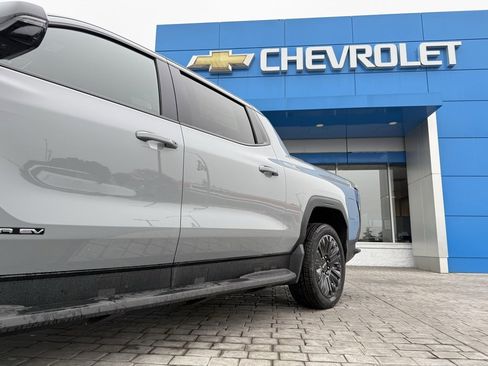 New 2026 GMC Sierra EV Elevation w/ Premium Package image 5