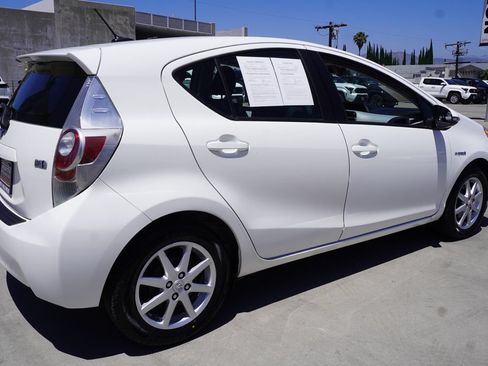 Used 2012 Toyota Prius C Three FWD image 7