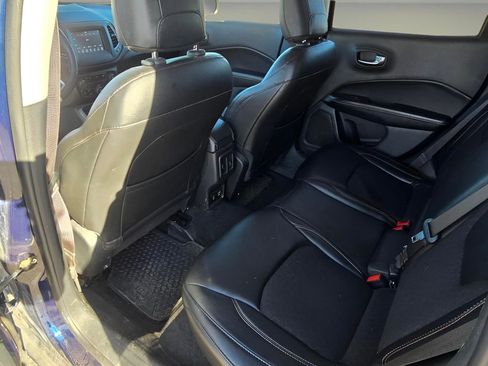 Used 2018 Jeep Compass Latitude w/ Popular Equipment Group image 14