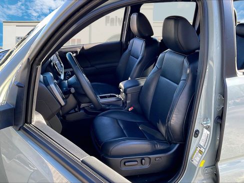 Used 2023 Toyota Tacoma TRD Sport w/ TRD Premium Sport Package image 22