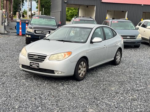 Used 2009 Hyundai Elantra GLS FWD image 1