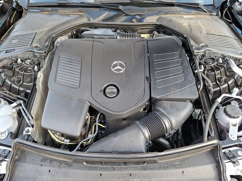 Certified 2025 Mercedes-Benz C 300 4MATIC Sedan image 27