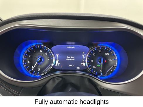 Used 2026 Chrysler Pacifica Pinnacle image 40