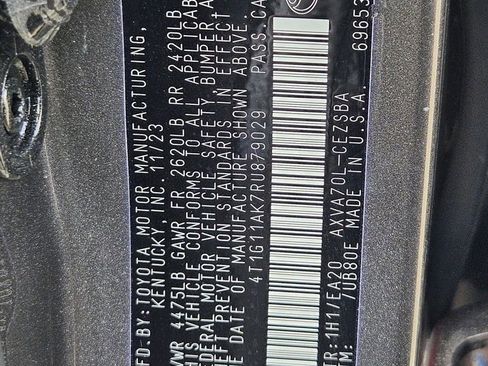 Used 2024 Toyota Camry SE FWD image 30
