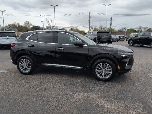 Used 2023 Buick Envision Preferred FWD image 9