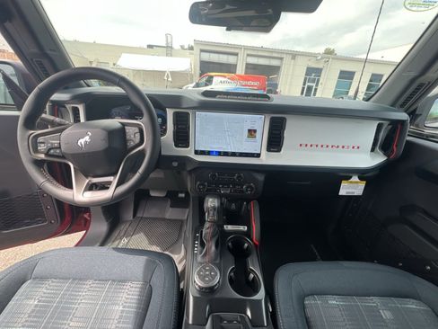 New 2026 Ford Bronco Heritage Edition image 31