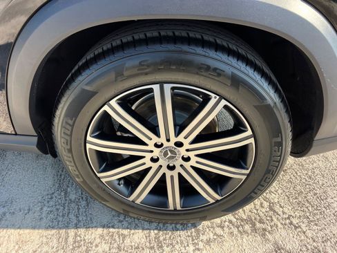 Used 2025 Mercedes-Benz GLE 350 4MATIC image 20