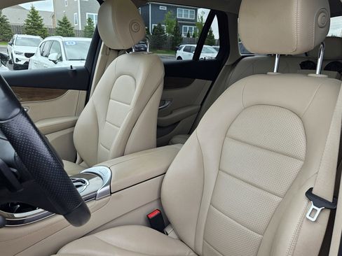 Used 2018 Mercedes-Benz GLC 300 4MATIC image 13