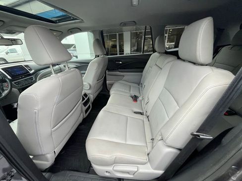 Used 2017 Honda Pilot EX-L image 14