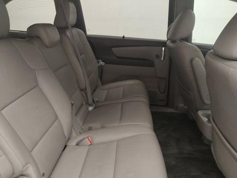 Used 2017 Honda Odyssey Touring Elite image 19