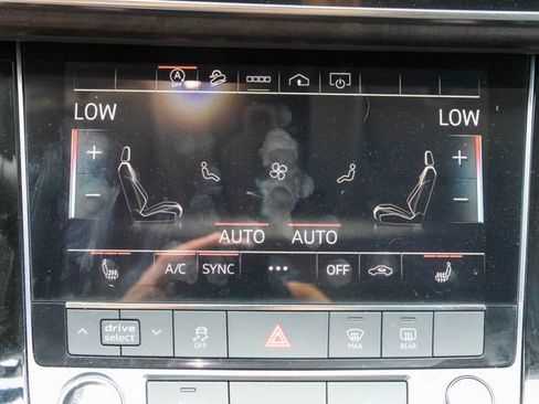 Used 2021 Audi Q8 Premium w/ Convenience Package AWD/4WD image 15