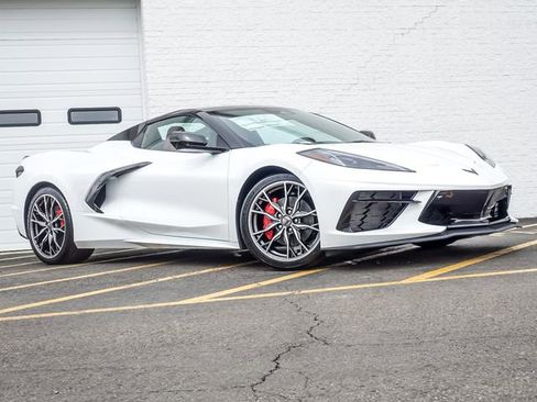 New 2026 Chevrolet Corvette Stingray Preferred Conv w/ 2LT image 2