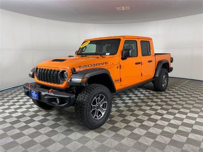 New 2025 Jeep Gladiator Mojave w/ Steel Bumper Group