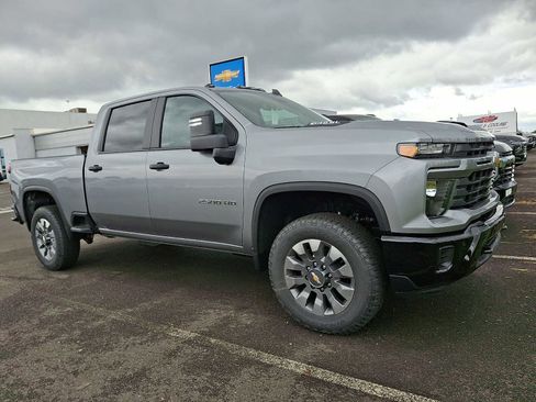 New 2026 Chevrolet Silverado 2500 Custom w/ Custom Value Package AWD/4WD image 1
