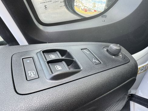 New 2024 RAM ProMaster 2500 w/ Safety Group FWD image 11