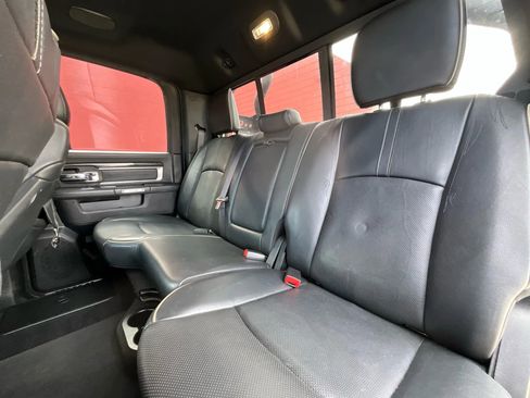 Used 2017 RAM 1500 Limited AWD/4WD image 12