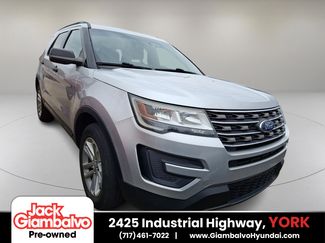 Used 2017 Ford Explorer video 1
