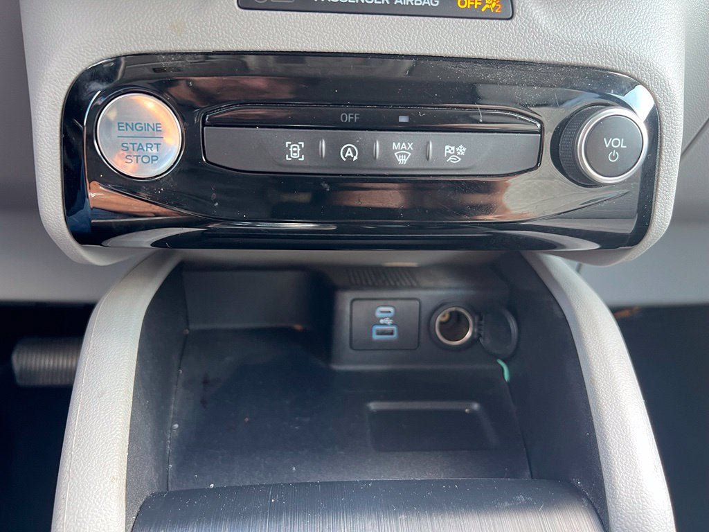 Used 2023 Ford Escape Active w/ Tech Pack #1 FWD image 19