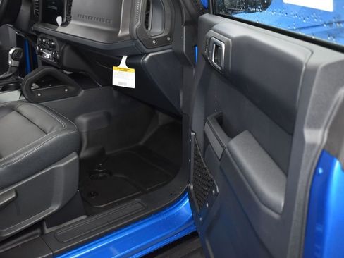 New 2025 Ford Bronco Badlands AWD/4WD image 17