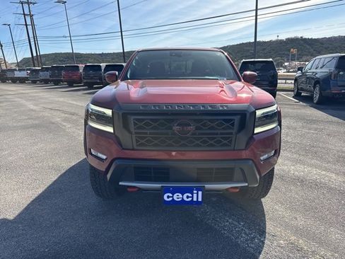 Used 2023 Nissan Frontier PRO-4X w/ Technology Package image 2