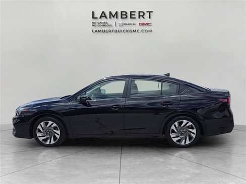 Used 2024 Subaru Legacy Limited AWD/4WD image 2