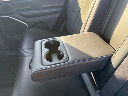 Used 2024 Jeep Grand Cherokee Trailhawk w/ Luxury Tech Group III image 43