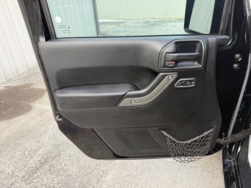 Used 2016 Jeep Wrangler Unlimited Sport w/ Quick Order Package 24S image 21