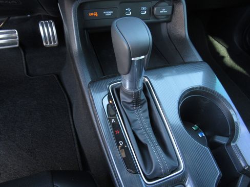 New 2026 Honda Civic Sport image 17