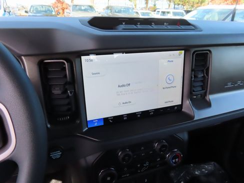 New 2025 Ford Bronco Base w/ Sasquatch Package image 10