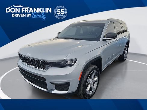 Used 2022 Jeep Grand Cherokee L Limited w/ Luxury Tech Group II image 1