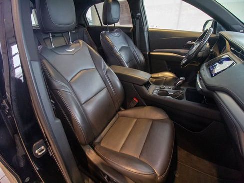 Certified 2019 Cadillac XT4 Premium Luxury image 18