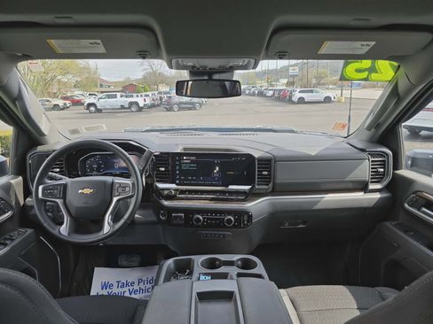 Used 2025 Chevrolet Silverado 3500 LT w/ All Star Edition image 16