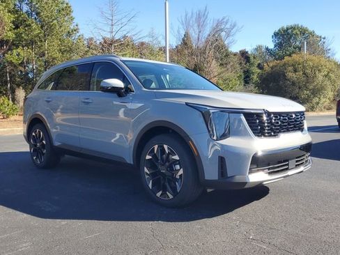 New 2026 Kia Sorento EX FWD image 3