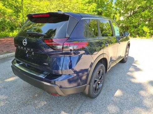 New 2026 Nissan Rogue SV AWD/4WD image 8
