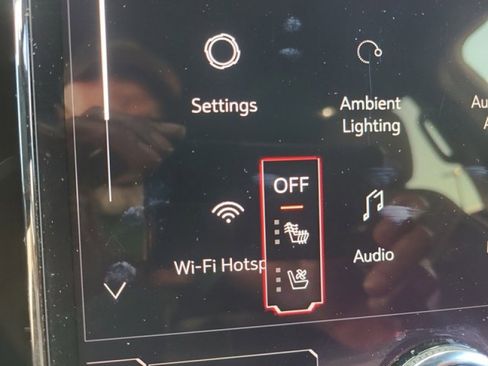 Used 2024 GMC Acadia Denali w/ Super Cruise Package image 31