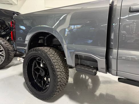 Used 2025 Ford F250 Platinum image 20