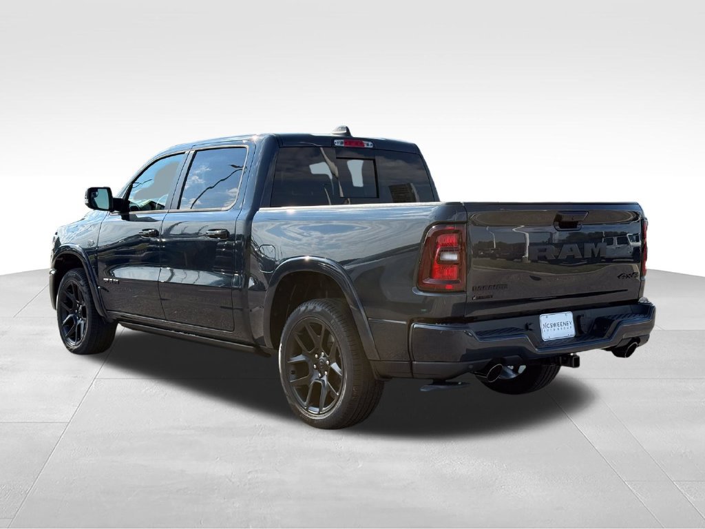 New 2027 RAM 1500 Laramie AWD/4WD image 3