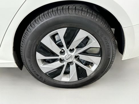 Used 2020 Nissan Altima 2.5 S image 11