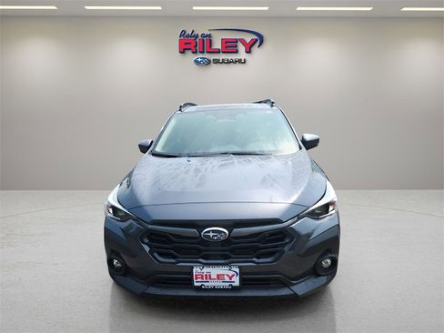 Used 2025 Subaru Crosstrek 2.0i Premium image 7