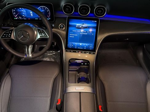 New 2026 Mercedes-Benz C 300 Sedan image 12